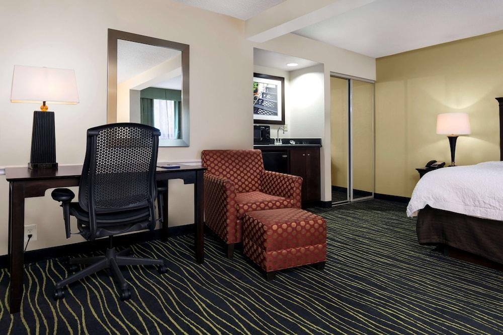 Hampton Inn Columbia I-26/Harbison Blvd Extérieur photo