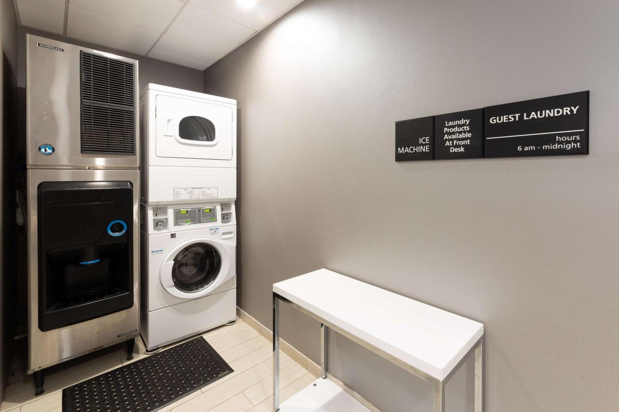 Hampton Inn Columbia I-26/Harbison Blvd Extérieur photo